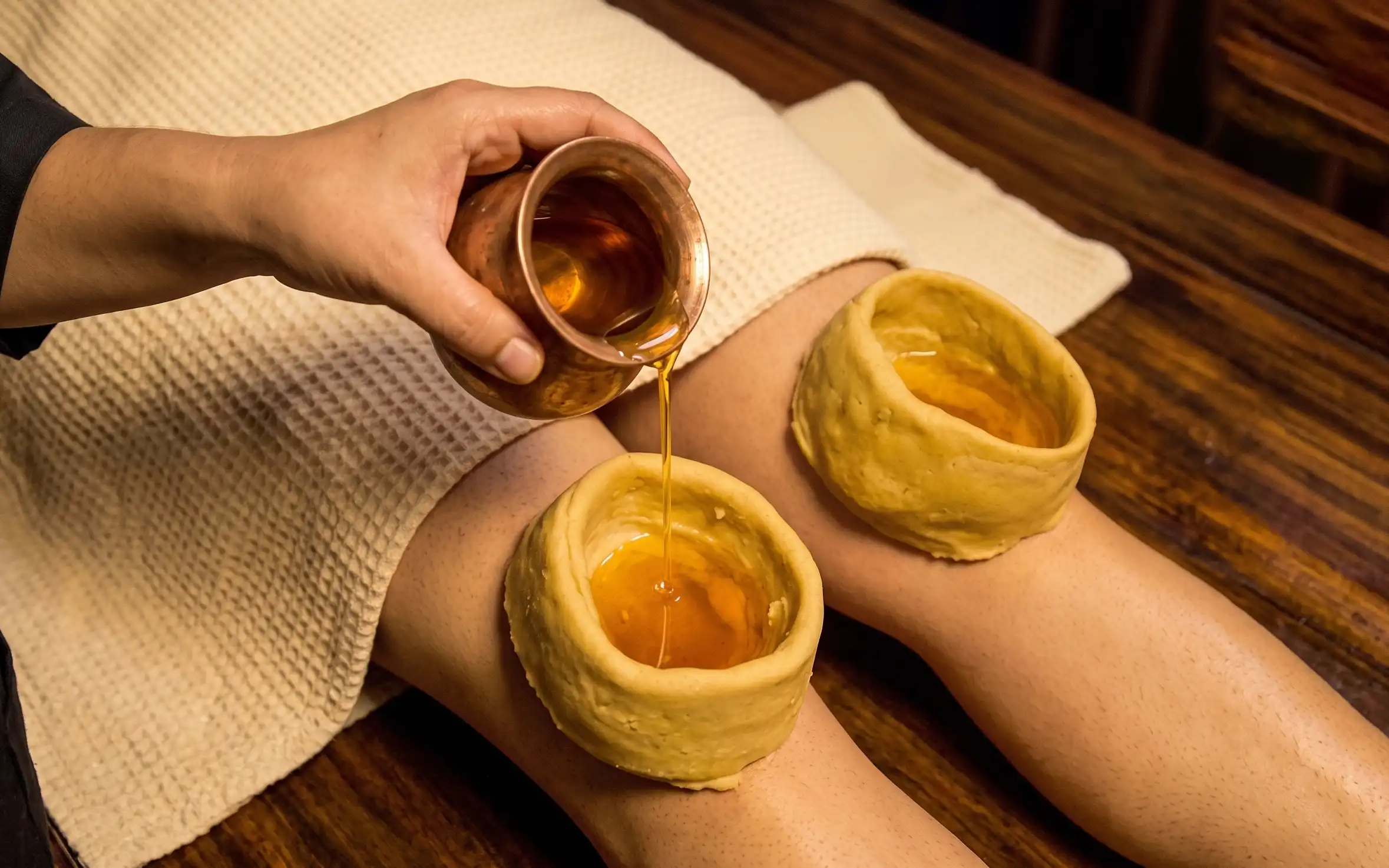 Janu Vasti at Swasthya Ayurveda, Thottada, Kannur